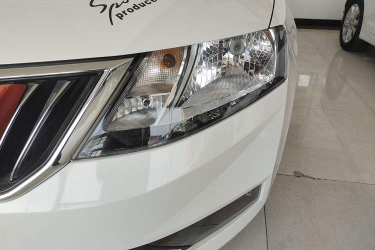 Used Skoda Rapid 2018 1.6L Automatic Comfort Edition