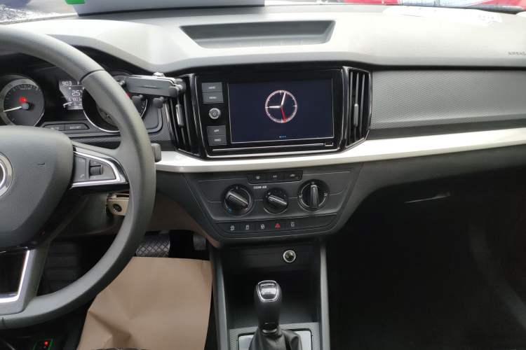 Used Skoda Kamiq 2018 1.5L Automatic Standard Edition China VI