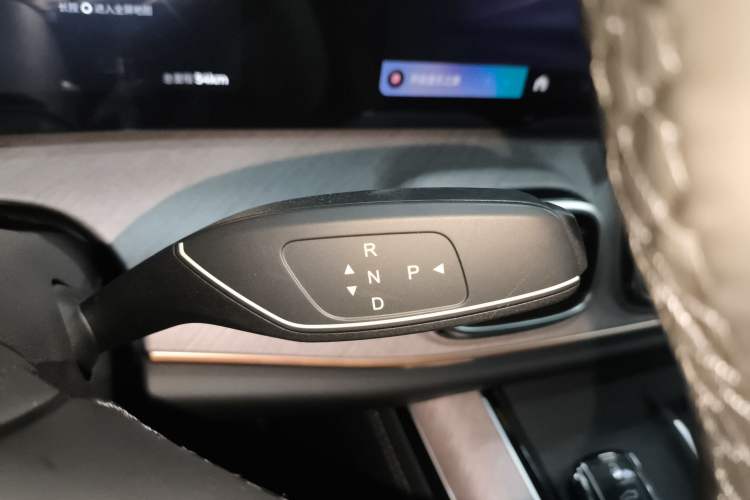 Used Chery Tiggo 9 C-DM 2025 1.5T 106KM Ultra-Comfort Version 7 Seats Lithium Iron Phosphate