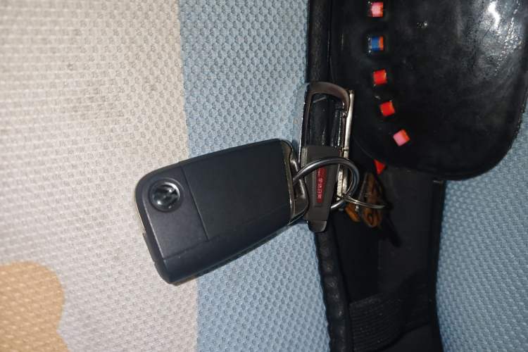 Used Volkswagen T-ROC 2018 280TSI DSG Two-Wheel-Drive Comfort Version China V Standard