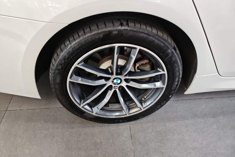 Used BMW 5 Series 2021 Facelifted 525Li M Sport Package
