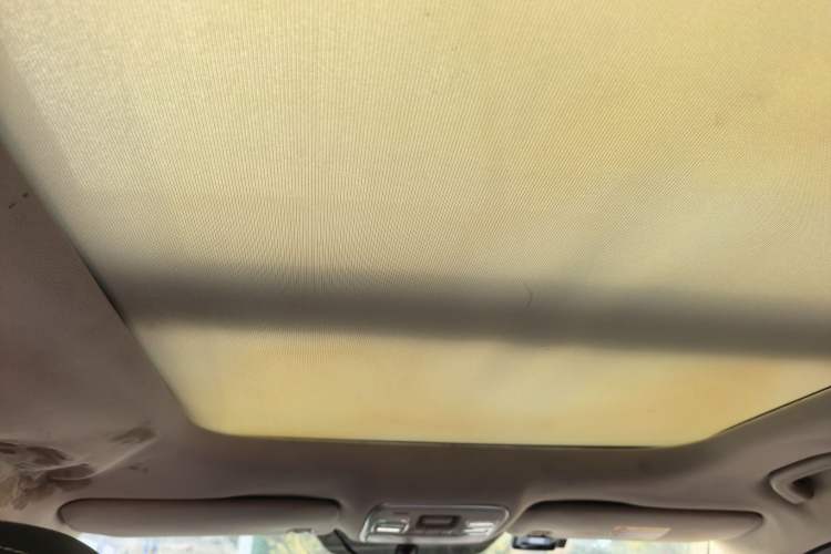 Used Geely Auto Emgrand X7 Sport 2018 1.8TD Manual Two-Wheel Drive Smart Connect 4G Internet Edition
