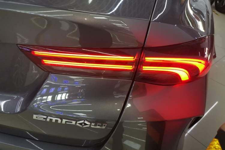 Used GAC Trumpchi EMPOW 2023 270T DCT J16 Version
