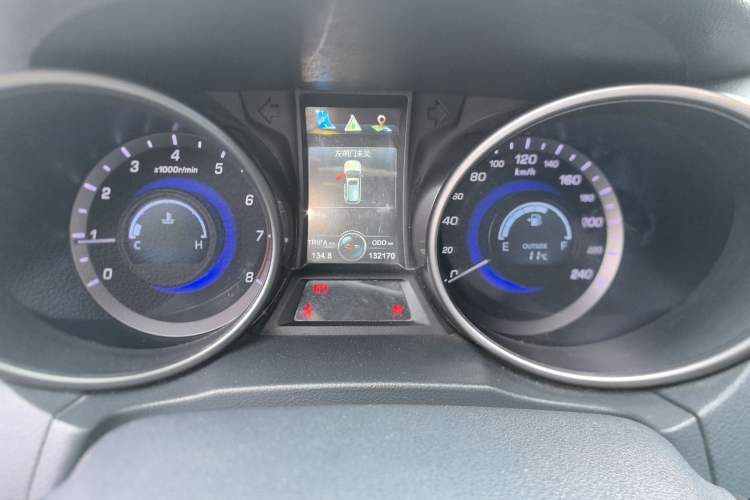 Used Changan CS75 2014 2.0L Manual Leading Version China IV Standard
