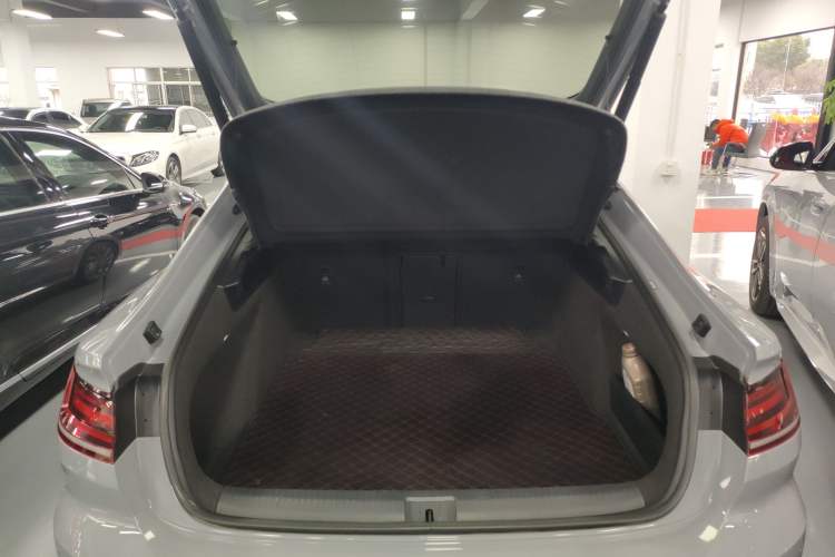 Used Volkswagen FAW-Volkswagen CC 2023 380TSI Striking Edition