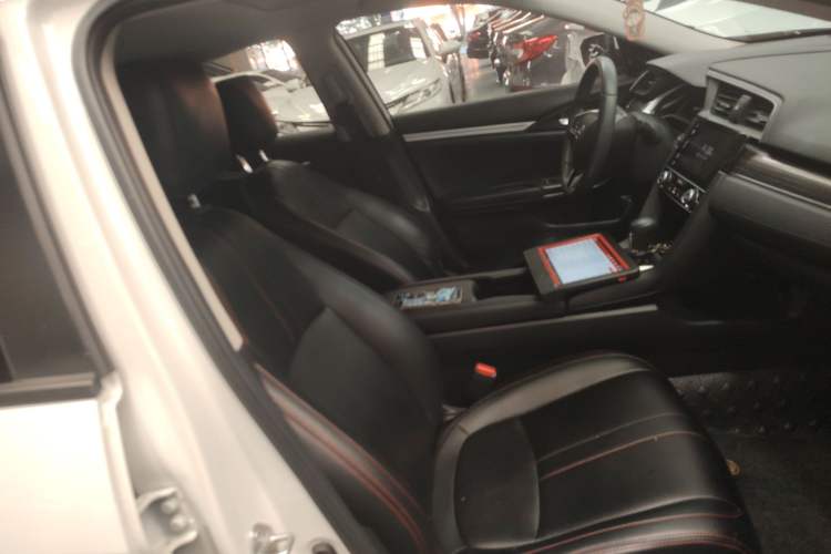 Used Honda Civic 2019 220TURBO CVT Dynamic Edition China VI
