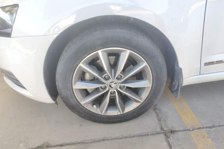 Used Skoda Octavia 2020 1.5L Automatic SmartDrive Luxury Edition