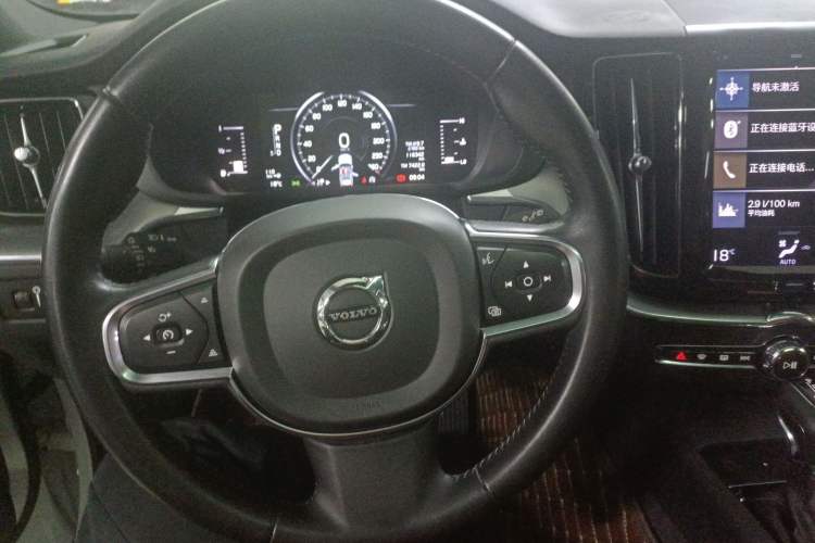 Used Volvo XC60 2021 T5 4x4 Smart Luxury Edition