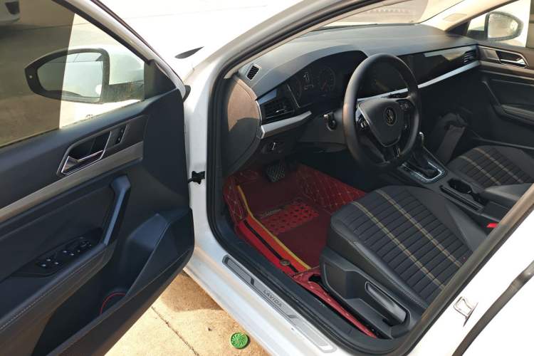 Used Volkswagen Lavida 2021 280TSI DSG Comfort Edition
