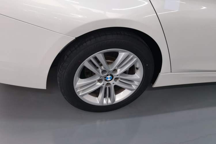Used BMW 3 Series 2017 320Li xDrive Fashion Model
