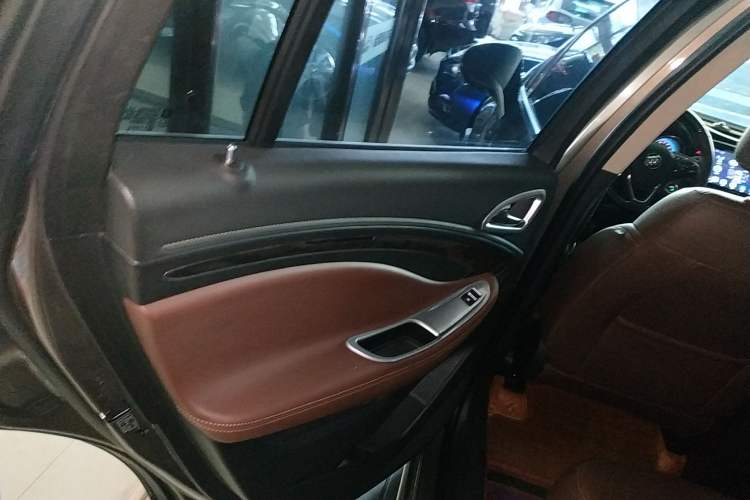 Used Buick Envision 2016 28T Four-Wheel Drive Elite Version
