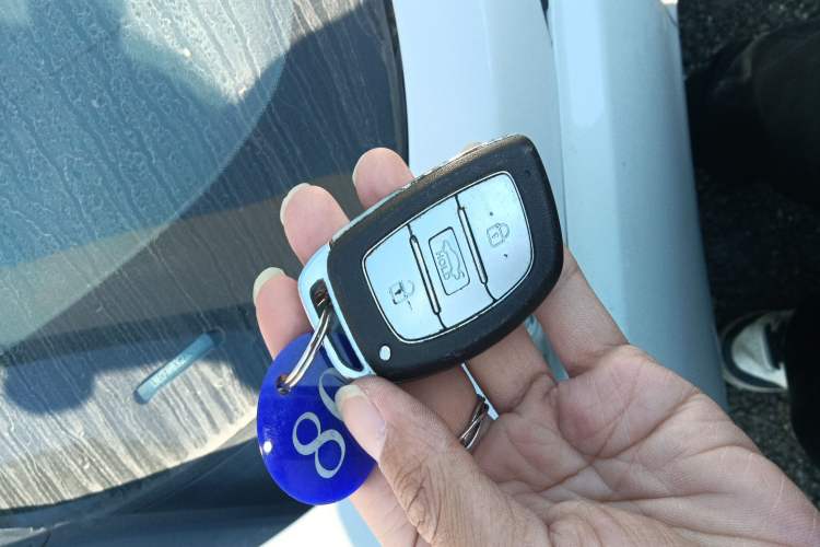 Used Hyundai Mistra 2016 1.8L Automatic Smart GLS