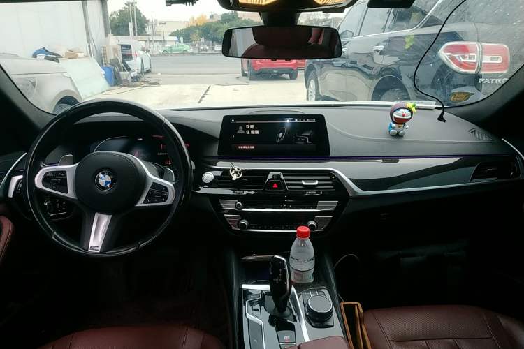 Used BMW 5 Series 2020 530Li Leading Model M Sport Package