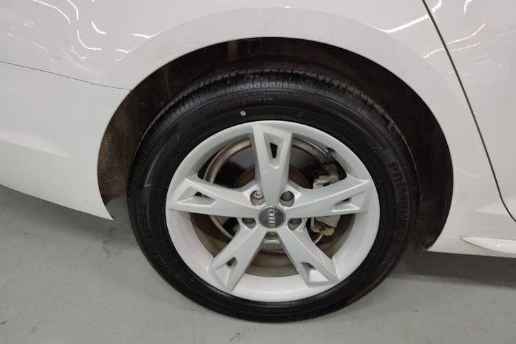 Used Audi A4L 2017 40 TFSI Fashion Model
