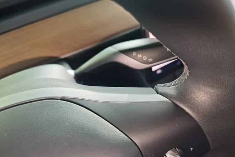 Used Tesla Model Y 2022 Rear-Wheel-Drive Version
