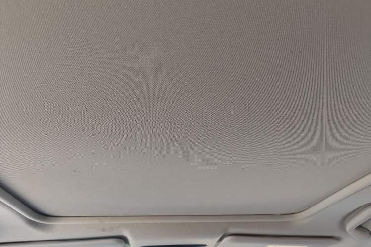 Used Honda Vezel 2017 1.8L CVT Front-Wheel Drive Pioneer Edition
