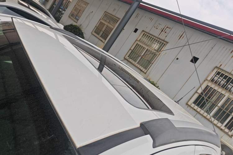 Used Buick Encore 2015 1.4T Automatic Two-Wheel Drive Urban Elite Version
