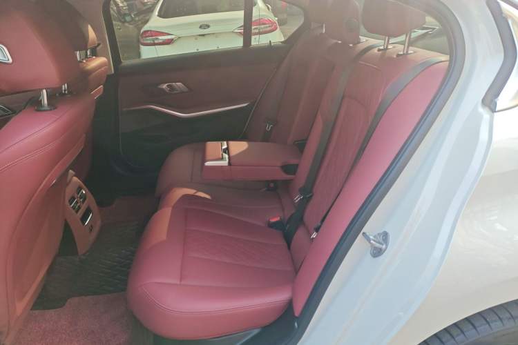 Used BMW i3 2025 eDrive 35 L
