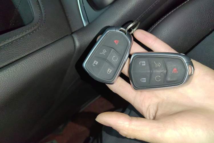 Used Cadillac XT6 2021 2.0T 7-Seater Two-Wheel-Drive Luxury Version