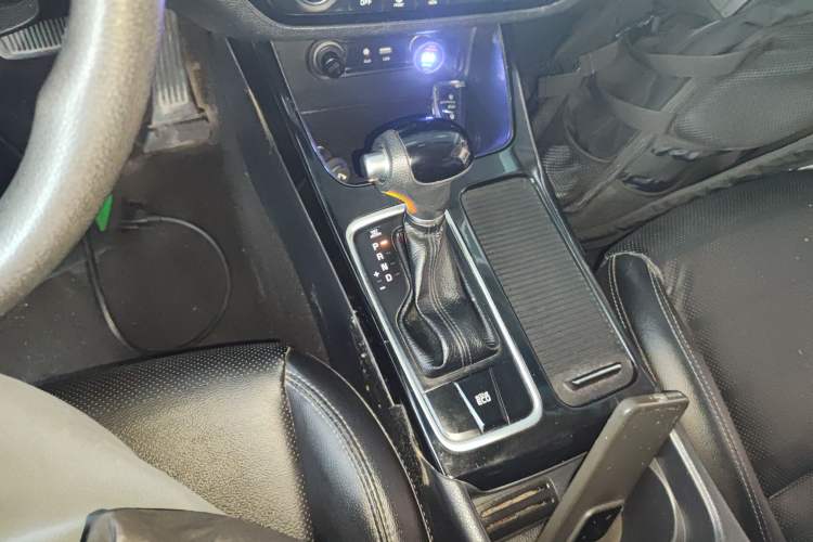 Used Kia K4 2014 1.8L Automatic GLS
