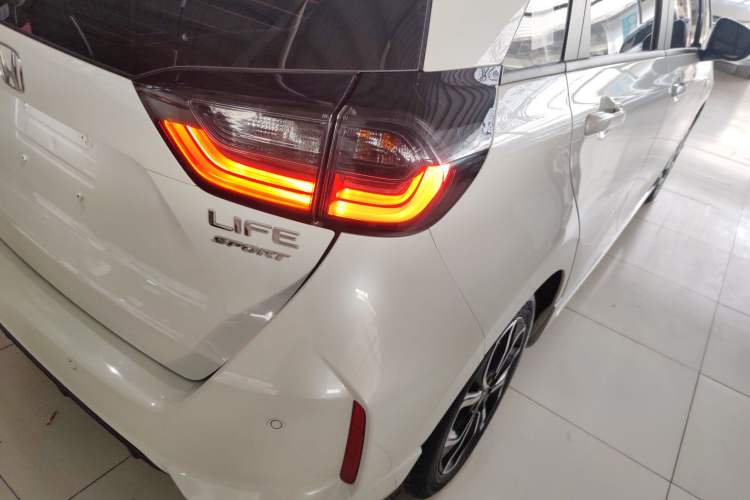 Used Honda LIFE 2023 1.5L CVT SPO-SS Dynamic Edition