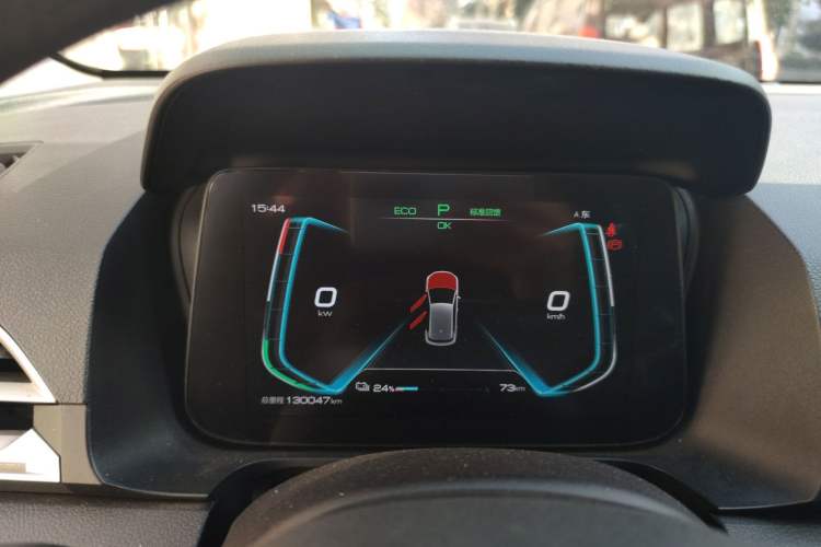 Used BYD e2 2019 Standard Range Model – Smart & Comfortable Version