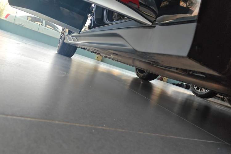 Used BYD Han 2025 DM-i Intelligent Driving Edition 125KM Prestige Model
