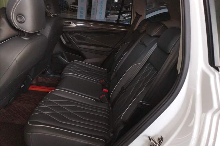 Used Volkswagen Tiguan L 2024 330TSI Automatic Two-Wheel Drive R-Line Enhanced Edition