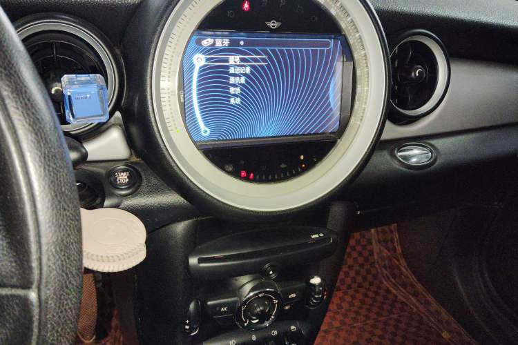 Used  Clubman 2011 1.6L ONE
