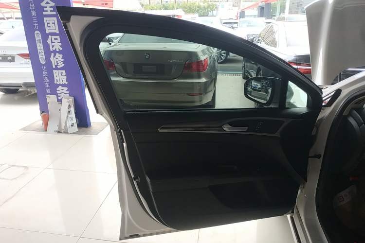 Used Ford Mondeo 2020 EcoBoost 180 Stylish Model
