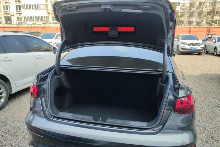 Used Audi A3 2021 A3L Limousine 35 TFSI Fashionable and Elegant Model
