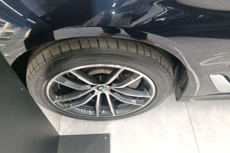 Used BMW 5 Series 2021 525Li M Sport Package
