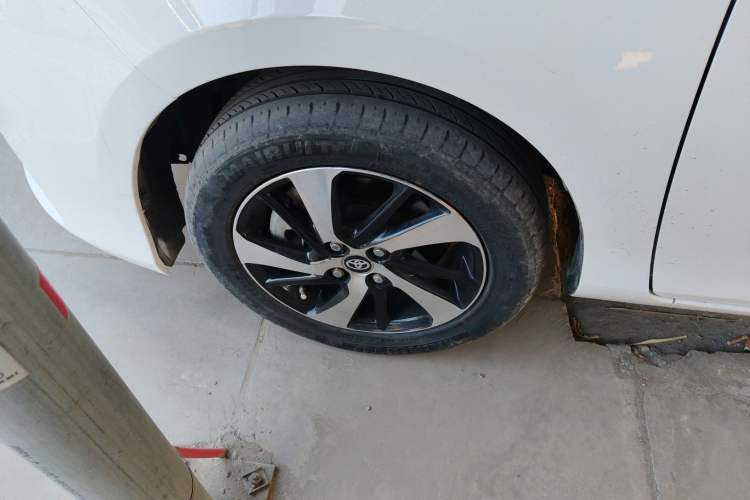 Used Toyota YARiS L 2019 1.5E CVT Dynamic Edition China VI compliant
