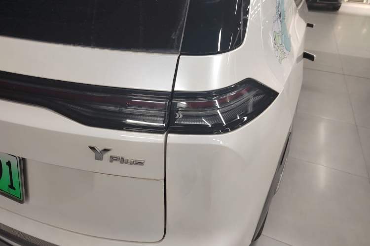 Used AION Y 2022 Plus 70 Smart Edition