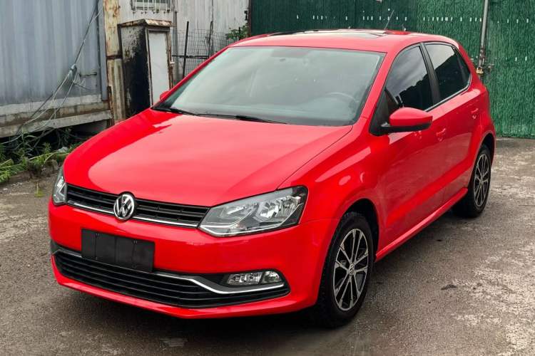 Used Volkswagen Polo 2016 1.6L Automatic Comfort Model