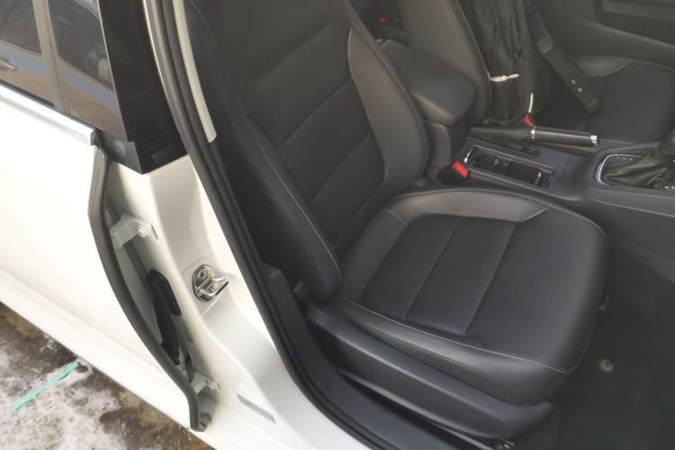 Used Volkswagen Sagitar 2017 230TSI Automatic Comfort Version