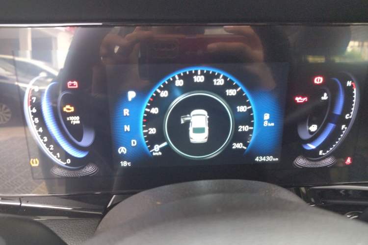 Used Hyundai Mistra 2021 1.8L CVT GLX Elite Edition
