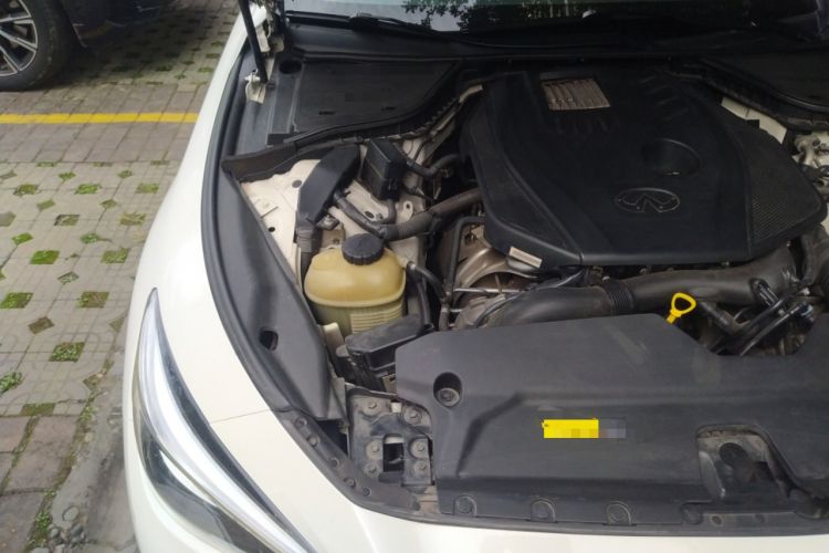 Used Infiniti Q50L 2015 2.0T Enjoyment Edition
