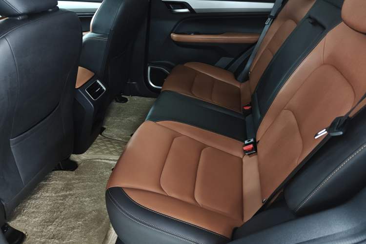 Used Geely Auto Vision X6 2020 1.4T CVT Asian Games Edition