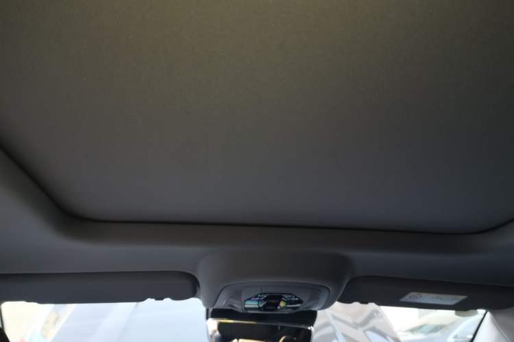 Used Chery Tiggo 8 PRO 2024 Champion Edition 290T Two-Wheel Drive Shining Version 5 Seats
