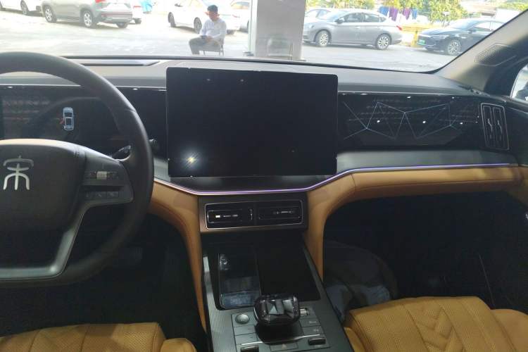 Used BYD Song L DM-i 2025 Intelligent Driving Version 160 km Beyond-Range Type