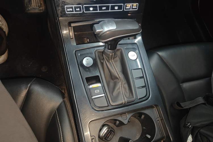 Used Hongqi H5 2019 30TD Dynamic Edition