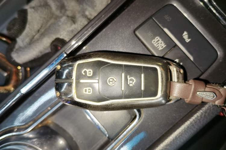 Used Ford Taurus 2017 EcoBoost 180 Ultimate Model