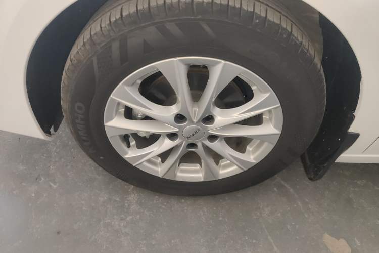 Used Roewe i5 2023 1.5L CVT Luxury Edition