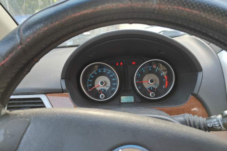 Used Buick Excelle 2013 1.5L Manual Luxury Model
