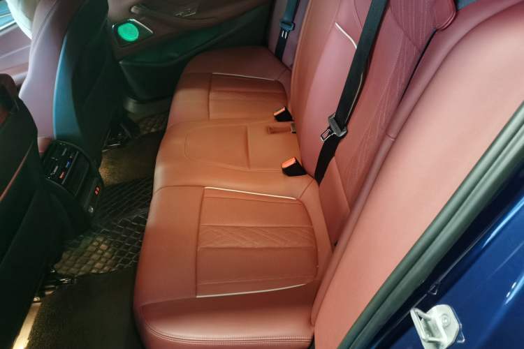 Used BMW 5 Series 2022 Restyled 530Li Leading Edition M Sport Package
