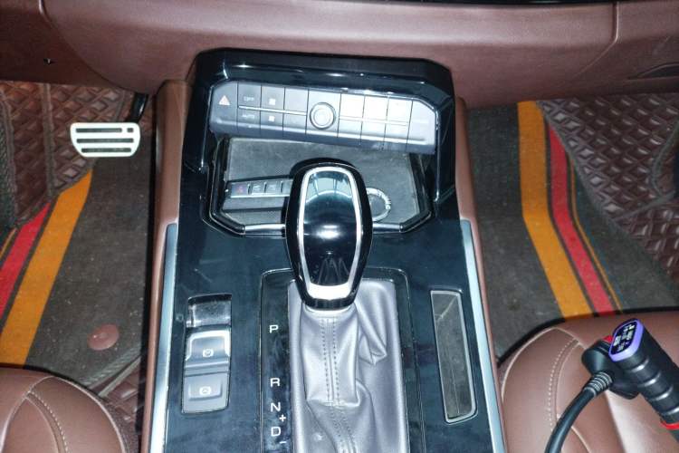 Used Wey VV7 2017 2.0T Flagship Edition
