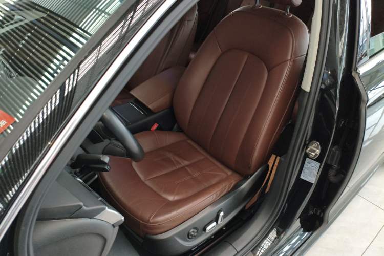 Used Audi A6L 2018 30th Anniversary Edition 35 TFSI Fashion Model