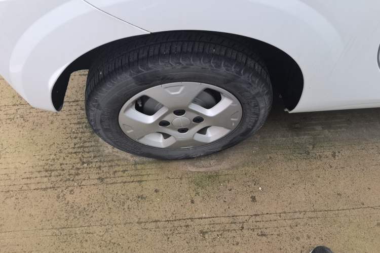 Used Roewe Clever 2021 302km All-Round Version
