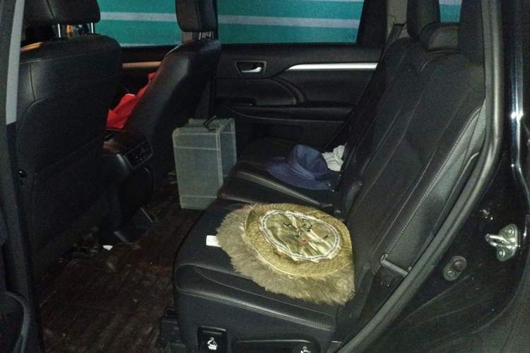 Used Toyota Highlander 2017 2.0T Four-Wheel Drive Luxury Edition 7 Seats
